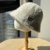 Novo Chapéu de Pescador Feminino para Outono e Inverno, Fofo, Fashion, Versátil, Quente, à Prova de Frio, para Cabeça Grande, Chapéu Bucket Emagrecedor, Tendência