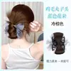 Moño de peluca con estampado de flor de tinta, moño de pelo esponjoso, estilo relajado, pinza de garra para moño bajo, en stock para entrega directa