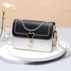 Bolsas para Mulheres 2025 Nova Moda Bolsa Transversal de Ombro Único Bolsa Feminina de Alto Nível Bolsa Quadrada Pequena Portátil Bolsa Feminina Transversal da Moda Transfronteiriça