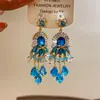 Brincos de Pérola de Vidro Agulha de Prata com Pingente de Laço Luxo Acessível Brincos de Alta Qualidade Brincos de Moda Estilo Étnico Retrô para Mulheres