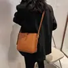 Cross2026 Nova Bolsa de Grande Capacidade Outono Versátil Simples Retrô Feminina Bolsa de Ombro Transversal Popular Bolsa Saco