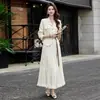 Conjunto de Traje para Mujer para Primavera y Otoño 2026, Nuevo Estilo de Primavera, Elegante y a la Moda, Tendencia, Conjunto de Dos Piezas con Chaqueta Pequeña y Falda con Cinturón