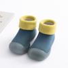 Ventas Directas de Fábrica Zapatos para Caminar de Bebé Modelos Otoño e Invierno con Forro de Felpa, Suela Gruesa Suave, Zapatos Ligeros para Bebés de 0 a 3 Años