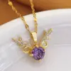 Collar de moda versátil de acero de titanio que no se decolora para mujer, chapado en oro de 18 quilates, microincrustado con circonita, trébol de cuatro hojas, cadena de clavícula morada de lujo ligero