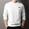 Nueva playera de manga larga y cuello redondo para hombre 2024 Primavera y Otoño Suéter de papá para llevar debajo o encima Camiseta básica Top para mediana edad