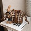 Bolso de mujer 2023, nuevo estilo, bolso bandolera, bolso de cubo para otoño e invierno, diseño de nicho versátil, bolso de gran sentido, mini bolso de hombro
