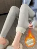 Nuevos leggings acanalados cepillados de otoño e invierno para mujer, adecuados para usar como prenda exterior, de cintura alta, ajustados, de alta elasticidad, pantalones largos cálidos