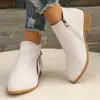 Sandália de Tiras Cruzadas Tamanho Plus Salto Bloco Salto Alto Feminina 2026 Novidade Outono Sapatos de Uma Cor Moda Estilo Britânico Botas Curtas Versátil Botas Martin