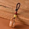 Chaveiro com pingente de balde de sândalo vermelho e carro dourado para homens e mulheres, pingente de chaveiro, estilo chinês, personalidade criativa, presente de aniversário