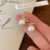 Brincos Retro de Uma Palavra com Pérolas para Mulheres, Agulhas de Prata Imitação, Design de Nicho, Brincos de Temperamento de Alta Qualidade, Nova Tendência em Joias para Atacado