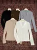 EVERTRUE Malha de Lã Tencel 2026 Outono Estilo Old Money Manga Longa Slim Gola V Top 38590