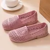 Zuecos de Mujer Estilo Nuevo de Verano, Sandalias Cerradas Antideslizantes y Transpirables, Zapatos Versátiles de Playa para Estudiantes Estilo Coreano, Zapatos Suaves con Suela para Enfermeras