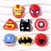 Máscara Escudo de Dibujos Animados Marvel Superman Spider-Man Accesorios de Resina Pegamento en Crema DIY Funda para Teléfono Caja de Papelería Pegatinas