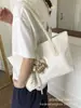 Bolsa de Gran Capacidad para Traslado de Verano para Mujer 2025 Nueva Moda Más Fácil de Combinar Bolso de Hombro para Salir al Trabajo Bolso Tote Portátil