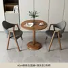 Mesas e cadeiras de recepção e reunião estilo nórdico, modernas e casuais, adequadas para apartamentos pequenos, varandas e mesas redondas pequenas para lojas de milk tea e café, bem como mesas de jantar