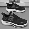 Novos Sapatos Masculinos 2026, Sapatos Esportivos de Corrida Respiráveis de Malha Leve para o Verão, Sapatos Casuais com Absorção de Choque para Casais