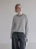 Camiseta de manga larga a rayas con bloques de color retro y cuello redondo para mujer, top casual de punto suave de ajuste holgado para otoño 19786