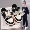 Zapatos de Tabla para Niñas 2026 Primavera/Otoño Estilo Nuevo Conejito Lindo Encaje Moño Bloque de Color Suela Suave Antideslizante Transpirable Versátil
