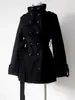 Casaco de Lã Vintage de Gola Alta com Botões Duplos para Mulheres 2026, Corte Slim, Comprimento Médio, Estilo Britânico, Elegante para Figuras Baixas