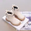 Botines Cortos para Niñas 2026 Otoño/Invierno Nuevos Botas Martin de Suela Suave para Niños Mayores, Botas de Cuero Estilo Británico con Forro de Felpa