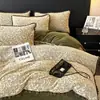 Conjunto de Roupa de Cama de Leite Felpudo Esculpido Espesso Conjunto de Quatro Peças Mais Veludo Flanela de Coral Lençol Lençol de Elástico Capa de Edredom Roupa de Cama 4