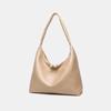 Bolsa Tote Cor de Chá com Leite para o Verão 2026 Best Seller Bolsa de Couro Macio de Grande Capacidade Bolsa Tote para Trabalho Feminino Ombro Axila