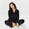 Pijama de manga larga de terciopelo dorado para mujer, nuevo conjunto de otoño e invierno, estilo coreano de alta calidad, bordado con conchas, sencillo, para uso exterior.