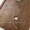 Suéter Minimalista de Plata con Corazón y Cadena de Tirar Collar de Metal Versátil Colgante de Diseño de Nicho