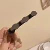 Presilha de Cabelo Trançada de Cor Sólida para Mulheres, Franja Lateral, Fixador de Fios Soltos da Testa, Grampo de Cabelo, Novo Estilo 2024 Celebridade da Internet Acessório de Cabelo com Presilha
