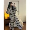 Pijama casual listrado em blocos de cor com gola redonda, estilo coreano, para mulheres, calça comprida casual de outono, conjunto de roupa para casa adequado para uso externo
