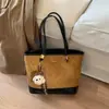 Comercio Exterior Transfronterizo Otoño e Invierno 2026 Bolso Nuevo para Mujer Bolso de Hombro Versátil Acolchado Simple Retro Bolso Tote de Gran Capacidad