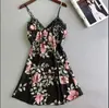 Fabricante Feminino Novo Primavera e Outono Sexy Estampado Europeu e Americano Pijama Novo Saia Seda Tamanho Grande Solto Sexy Camisola com Bojo