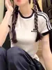 Camiseta de Manga Corta para Mujer, Estilo Retro Americano de Verano, Diseño de Letras con Tres Rayas, Informal, Versátil