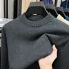 Suéter grueso de punto fino antipelusa para hombre para otoño e invierno, jersey liso de cuello semialto, ropa interior de punto cálida al por mayor