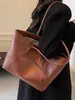 Bolso tote de gran capacidad estilo coreano, nuevo modelo principios de otoño 2026, bolso de hombro casual simple para el trabajo y los desplazamientos