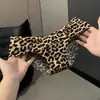 Leopardo~ Seda de Gelo Verão Novo Estilo Feminino Cintura Baixa Estampa de Leopardo Anel de Perna Puro Desejo Vazado Triângulo Calcinha Sem Costura Respirável