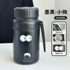 Copo Térmico Estilo Ins, Garrafa de Água Esportiva de Grande Capacidade para Homens, Chaleira Portátil para Exterior, Separação de Chá e Água, Copo para Estudantes
