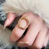 Anillo Abierto Geométrico de Metal Transfronterizo Europeo y Americano, Anillo de Dedo Índice de Moda Personalizado Tendencia Versátil, Anillo de Nicho de Lujo Ligero para Mujeres