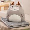 Manta almohada de animal de dibujos animados dos en uno doble propósito almohada de siesta de oficina manta de aire acondicionado se puede personalizar LOGOTIPO