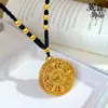 Novo Pingente Bússola Oito Tesouros Tradicional Estilo Chinês com Alta Retenção de Cor, Corda Trançada com Fio de Ouro e Colar Bússola Caractere da Fortuna Atacado