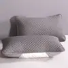 Funda de almohada de frijol de hielo de una pieza, funda de almohada de seda de hielo de frijol refrescante, juego de dos, funda de almohada tamaño adulto, lavable a máquina, tapete de almohada de verano