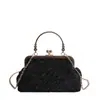 Bolsa de Ombro Simples Shell Nova Moda Primavera e Verão 2025 Bolsa com Corrente Moda Bolsa Transversal Casual Feminina