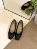 Primer Encuentro con los Nuevos Zapatos de Salón Pequeños Cuadrados con Lazo de la Temporada para Mujer, Zapatos Suaves de Boca Baja Estilo Francés Primavera/Verano 2026 para Combinar con Faldas
