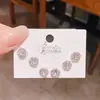 Pendientes Clásicos y Elegantes de Plata con Clavo Fino y Flores de Rosa Tachonadas de Diamantes, Juego de Tres Pares, Pendientes de Lujo Ligero de Alta Gama para Mujer, Juego de 6 Piezas