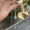 Collar Colgante Lágrimas del Océano Forma de Gota de Agua Cristal Azul Estilo Coreano Popular Nicho Cadena para Clavícula de Acero de Titanio de Alta Gama