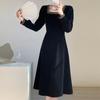 Vestido de Noite Estilo Francês para Reunião Anual Feminino 2023 Novo de Alta Qualidade Preto Elegante Luxo Leve Vestido de Apresentadora Pode Usar no Dia a Dia