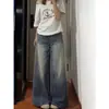 Jeans retro azul de perna larga para mulheres, com design de barra levemente aberta, cintura alta, corte reto solto e comprimento até o chão, perfeito para a primavera