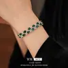 Pulseira de Flor com Fivela de Zircônia Dupla Camada Transfronteiriça, Pulseira Fashion, Retrô, Exquisita e Versátil, Joia de Mão de Luxo Leve e de Alta Qualidade para Mulheres