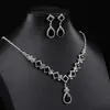 Joyería Transfronteriza con un Toque de Lujo, Set de Joyería para Collar de Lujo Ligero Cuadrado de Nicho, Pendientes, Accesorios de Banquete de Bodas con Diamantes para Mujer