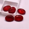 Gema de vidro vermelha grande em forma de ovo